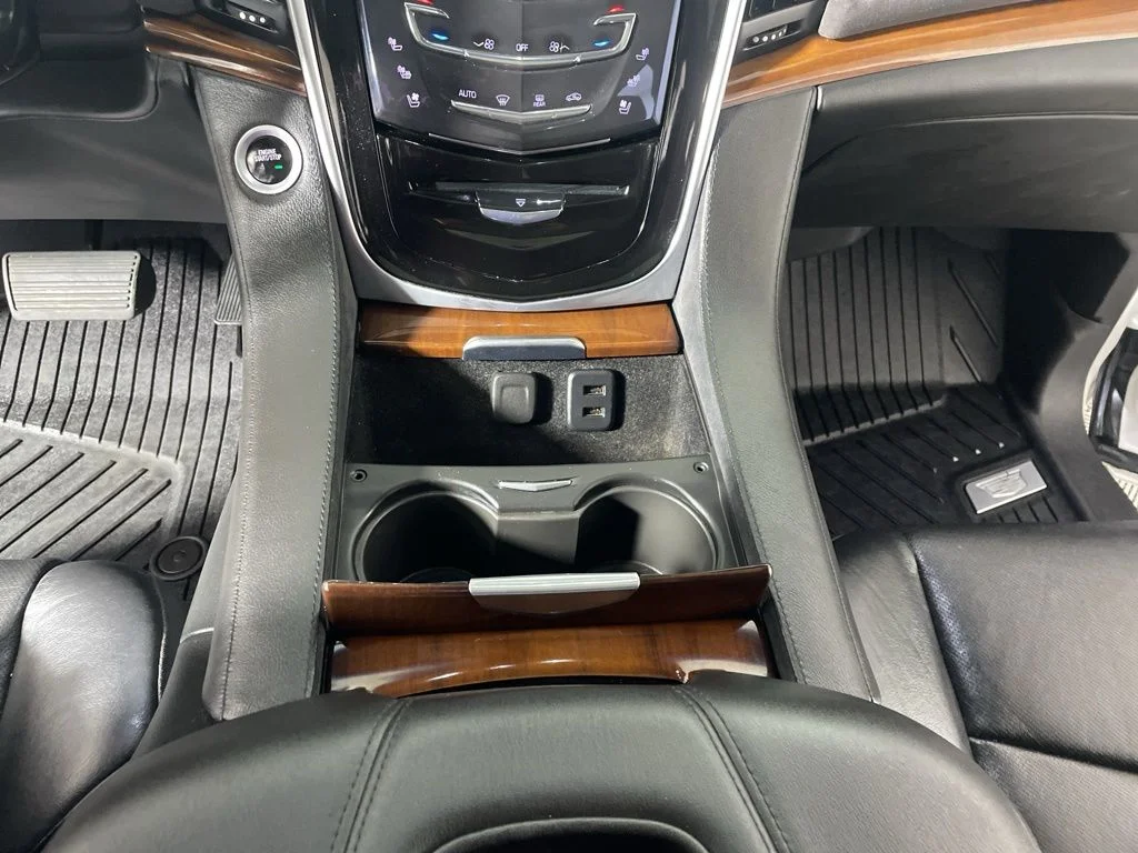 Used 2019 White Cadillac Premium Luxury image 17