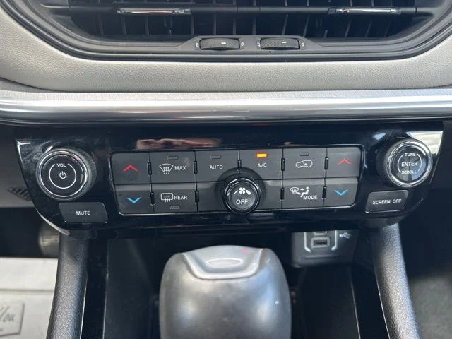 2024 Jeep Compass Limited - Photo 39