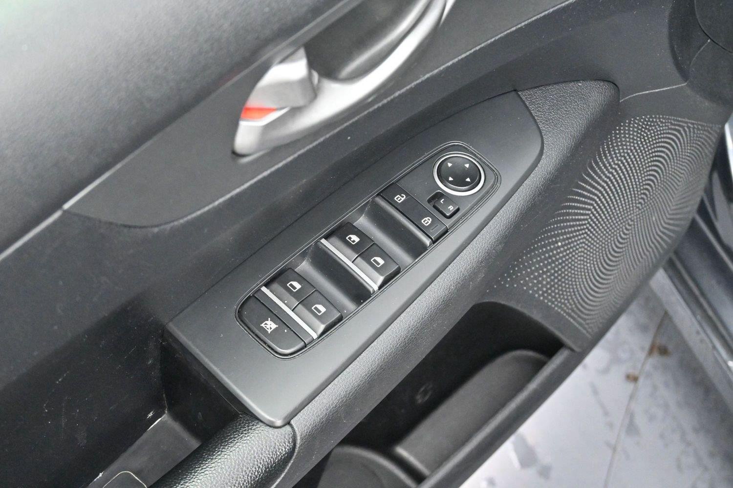 Used 2020 Gravity Gray Kia LXS image 10