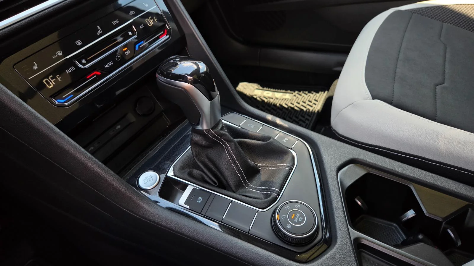 New 2026 GRAY Volkswagen SE image 35