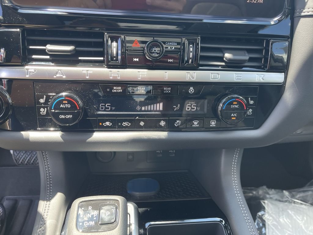 New 2026 Gray Nissan Platinum image 22