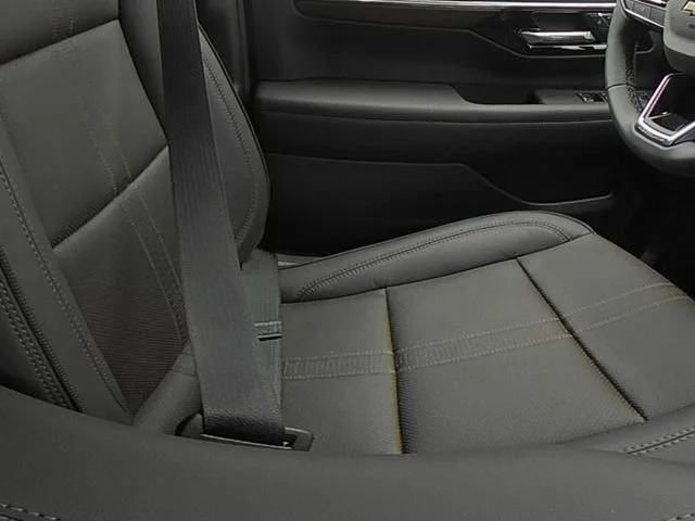 2026 Chevrolet Suburban High Country - Photo 37