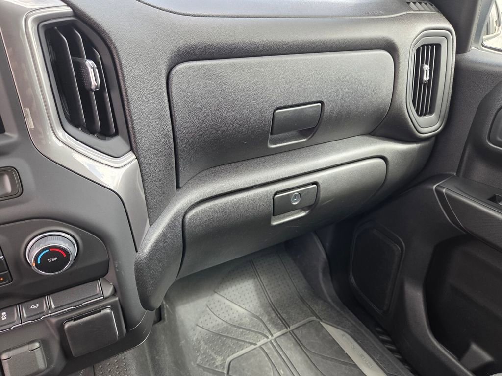 Used 2024 Summit White Chevrolet Custom image 26