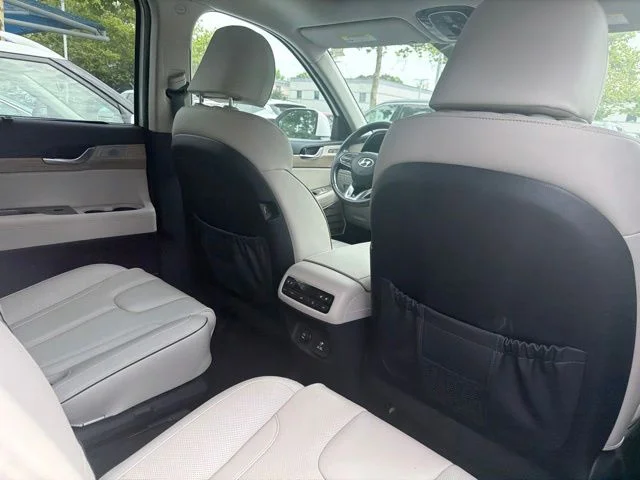 Used 2022 Hyper White Hyundai Limited image 12