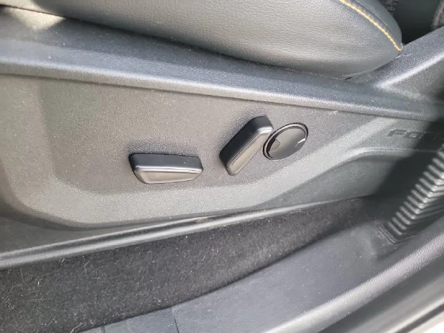 Used 2023 Silver Ford Tremor image 20