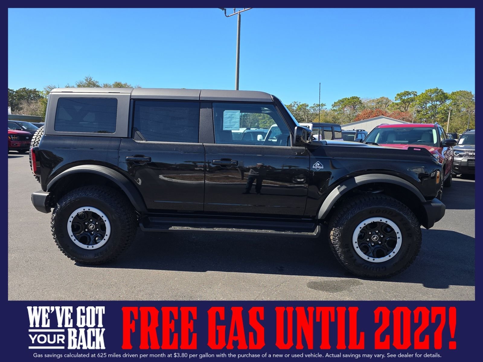 New 2025 Shadow Black Ford Outer Banks image 3