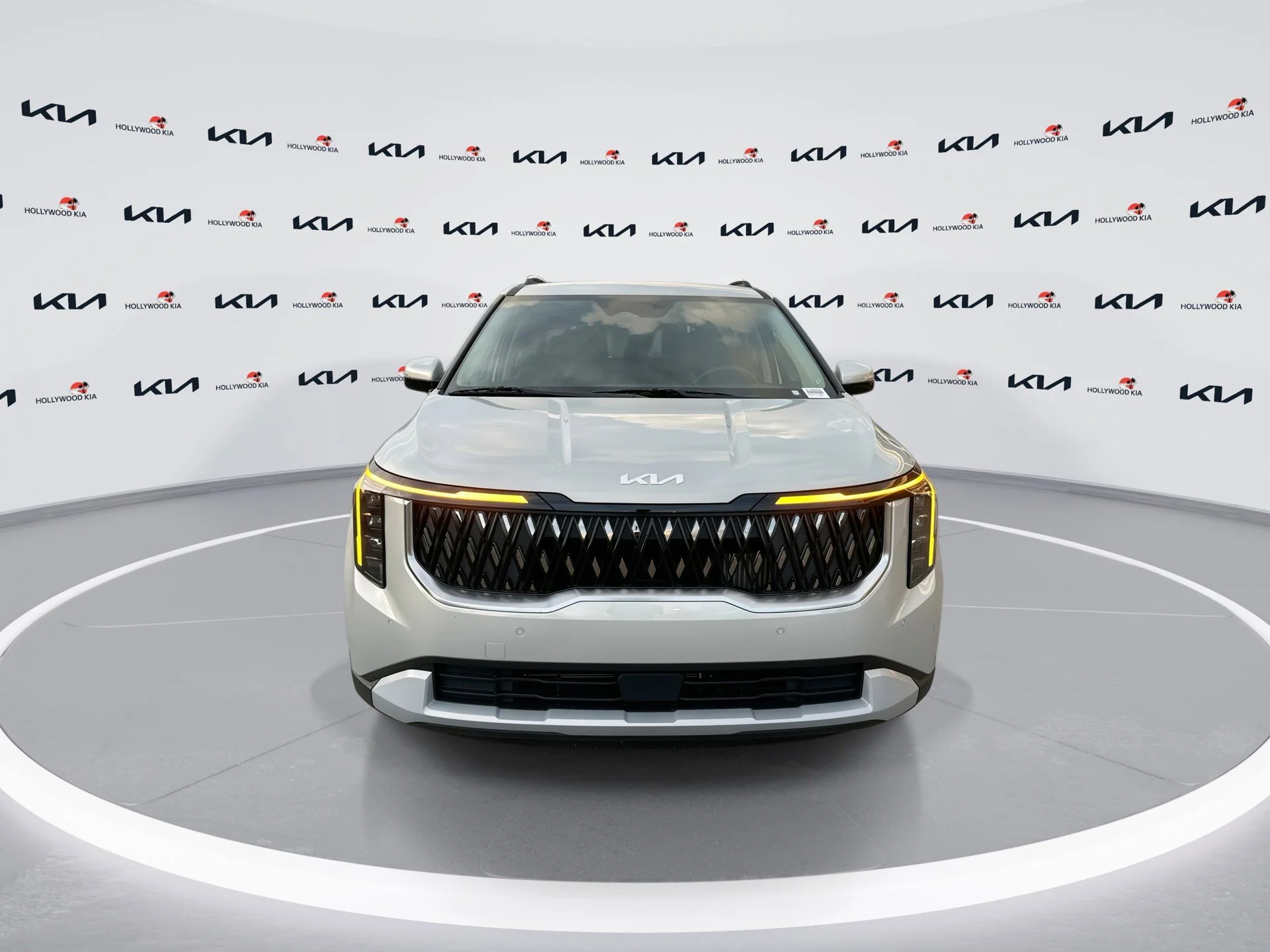 New 2026 Ivory Silver Kia EX image 3