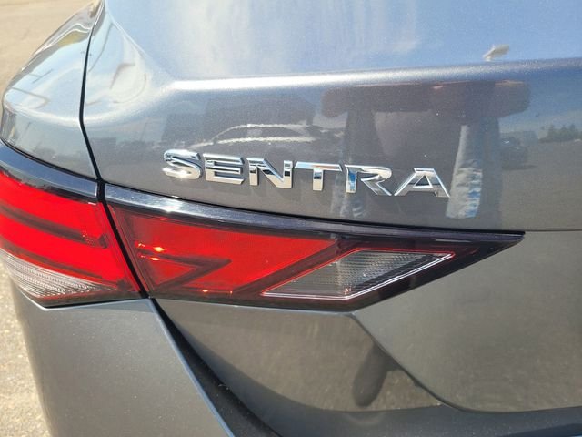 Used 2024 Gray Nissan SV image 10