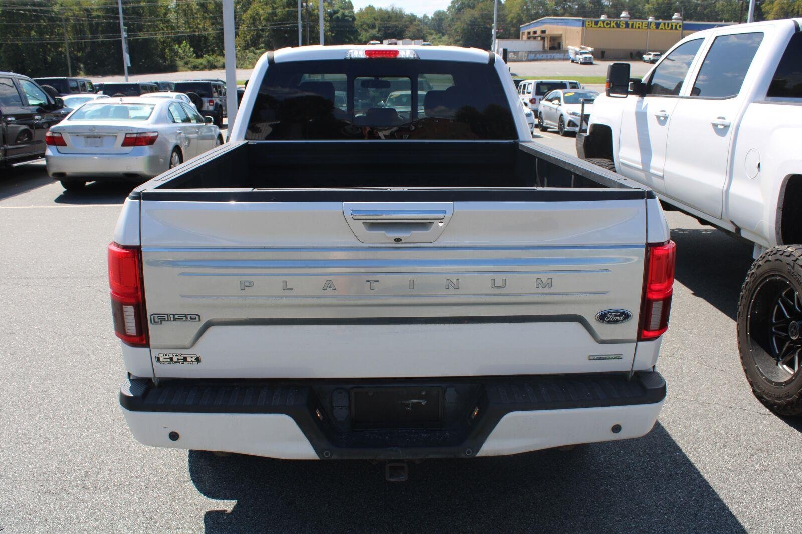 Used 2019 White Platinum Metallic Tri-Coat Ford Platinum image 7