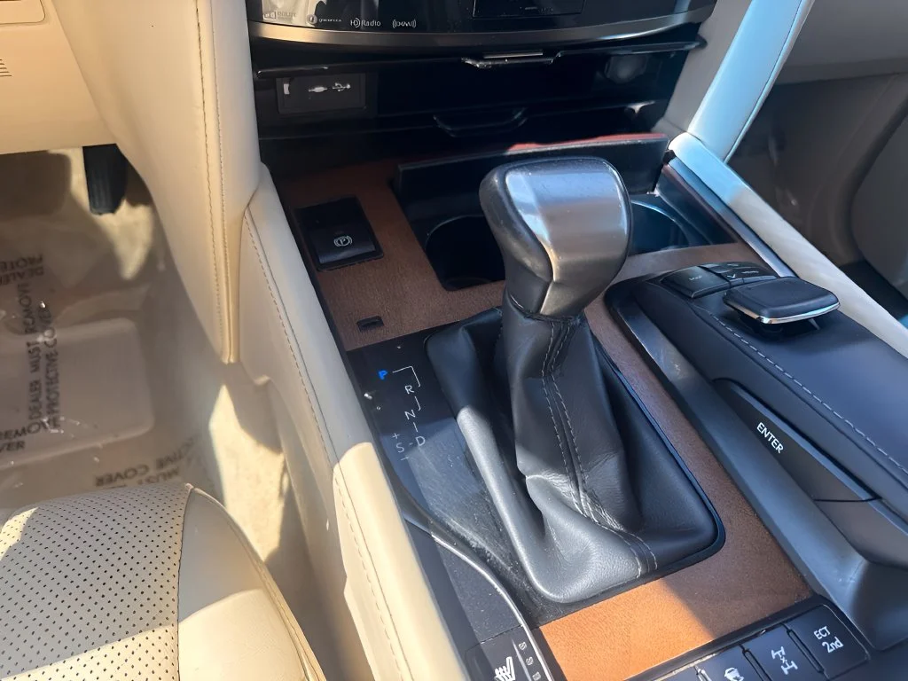 Used 2019 Silver Lexus 570 image 14