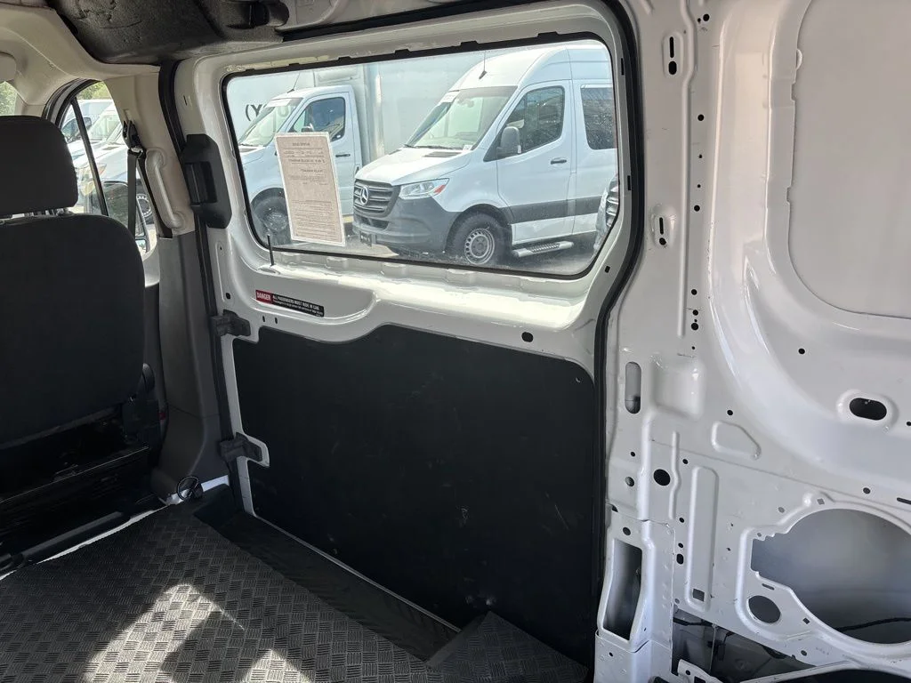 Used 2024 Oxford White Ford Base image 19