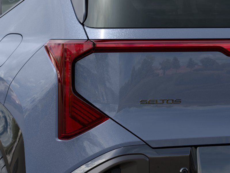 New 2027 Pale Gray Kia X-Line S image 11