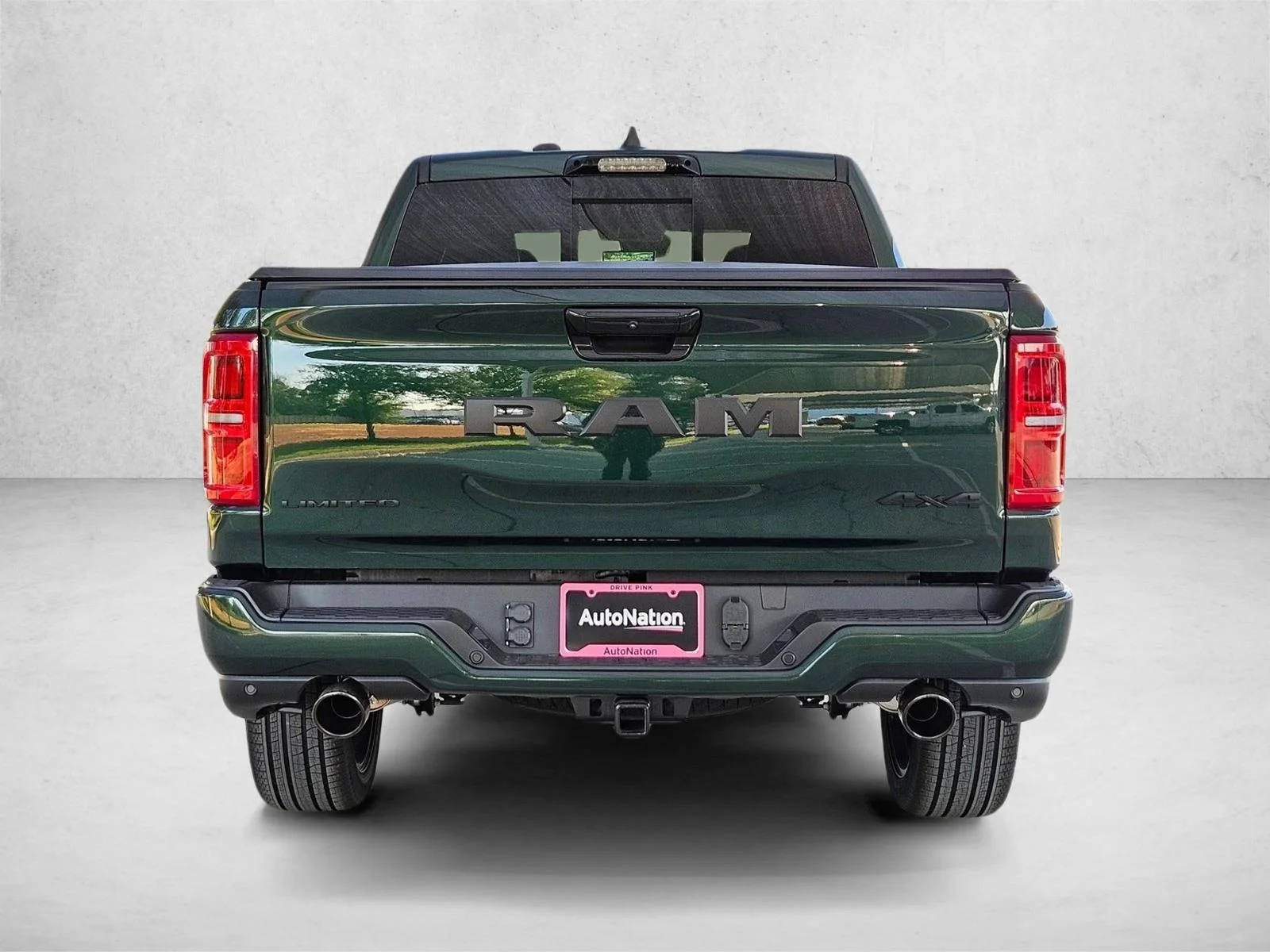 New 2027 Serrano-Green Metallic Exterior Paint RAM Limited image 8