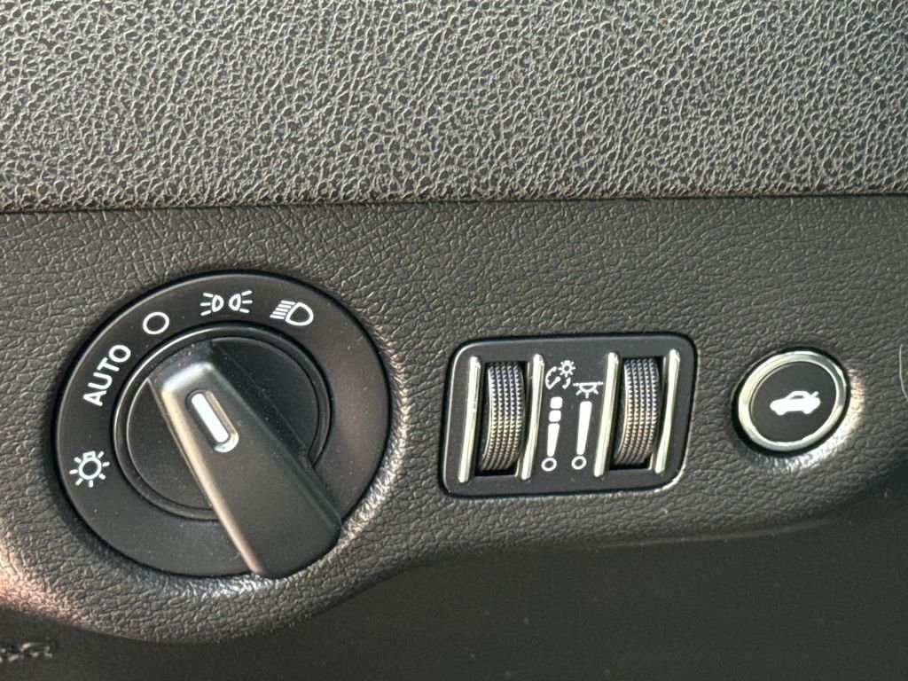 Used 2023 Red Dodge R/T image 21
