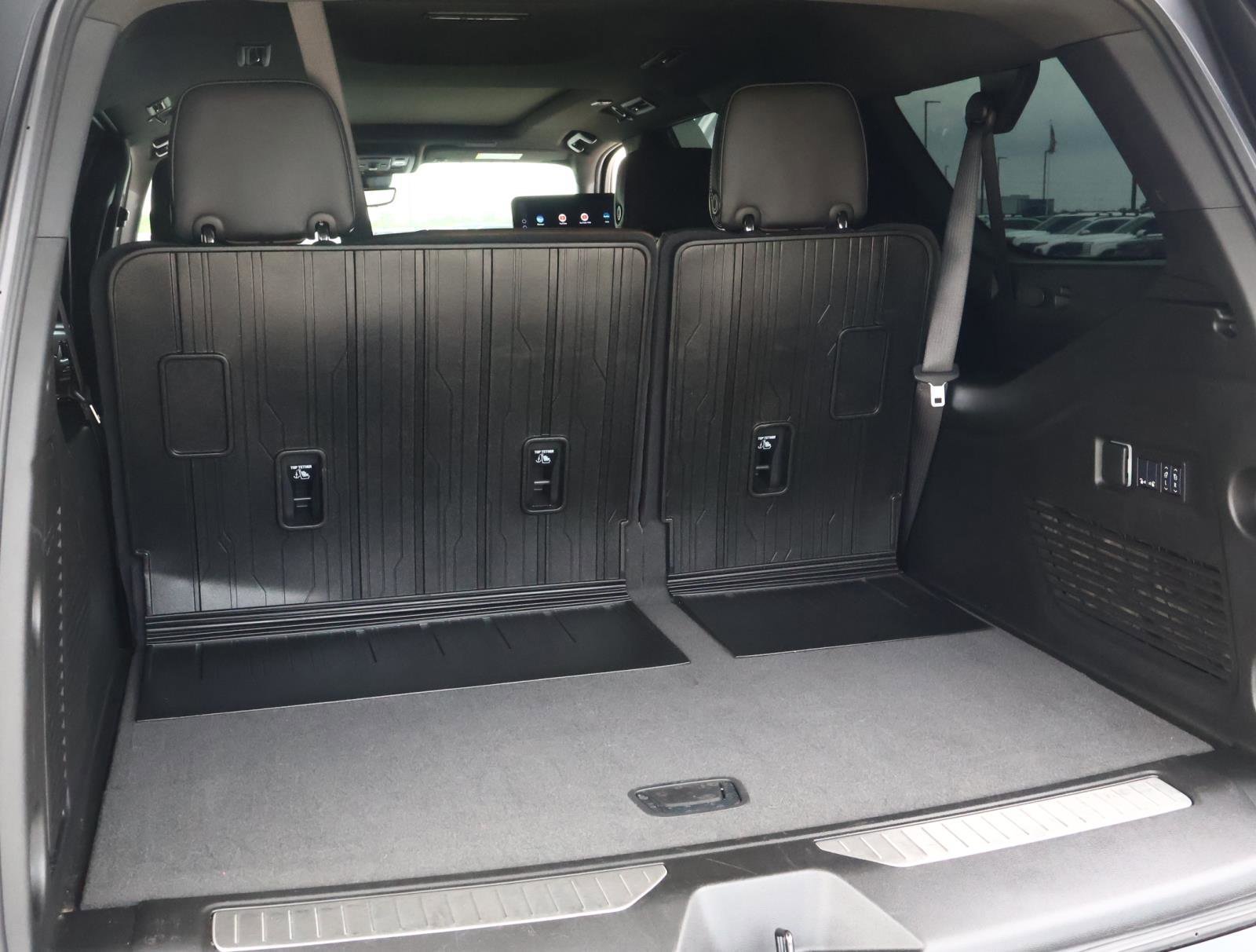 2025 GMC Yukon XL Denali Ultimate - Photo 27