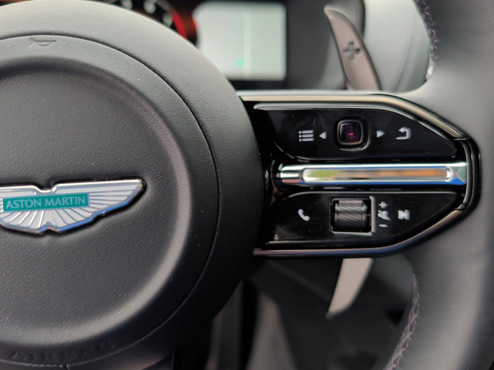 2025 Aston Martin DBX 707 - Photo 20
