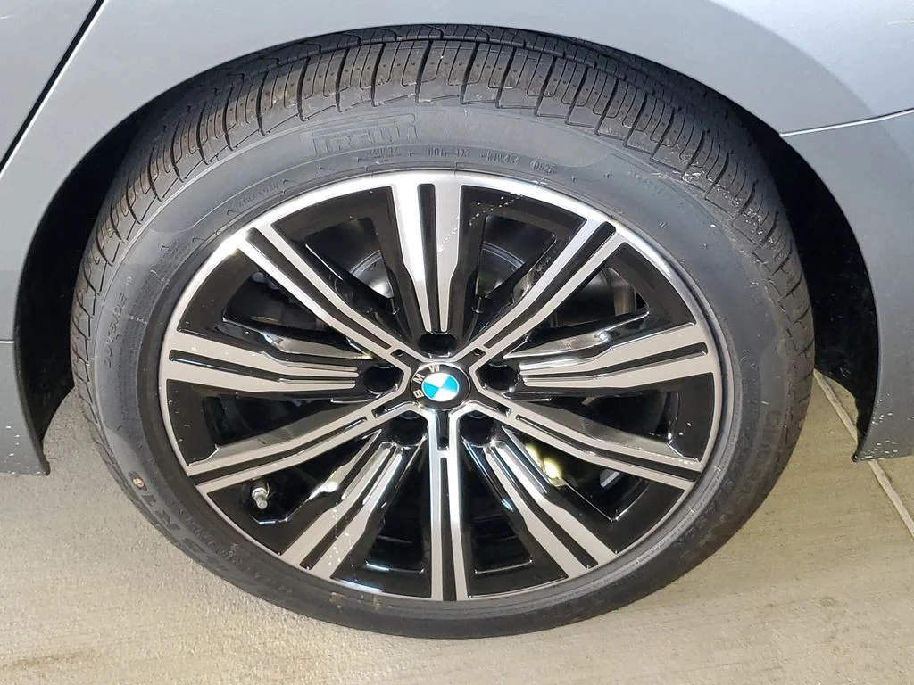 New 2026 Skyscraper Grey Metallic BMW 330i image 5
