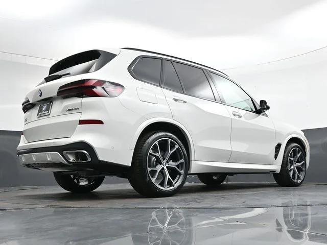 Used 2026 White BMW xDrive40i image 30