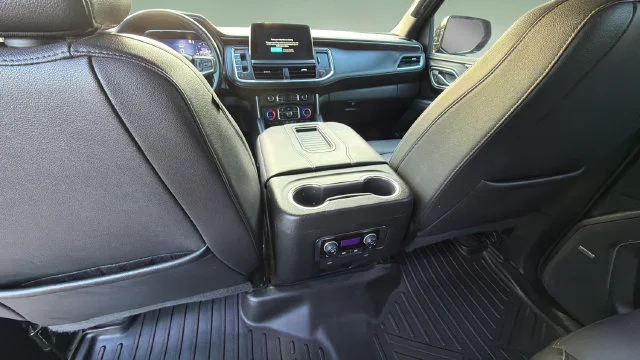 Used 2022 Black Chevrolet Z71 image 21