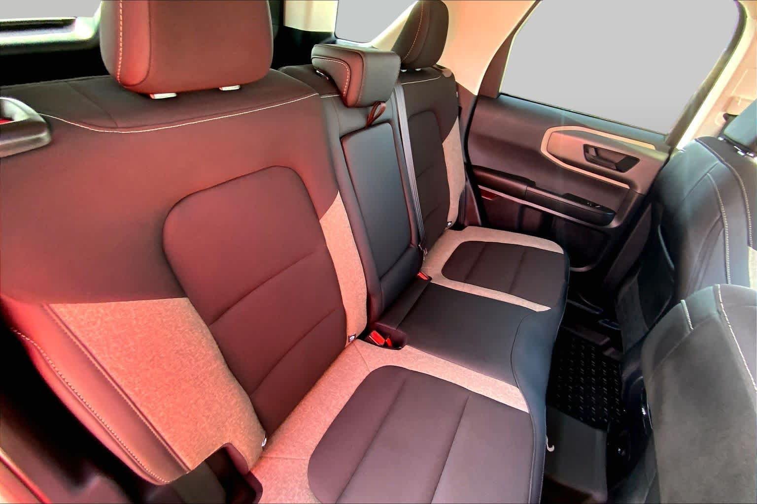 Used 2025 Carbonized Gray Metallic Ford Big Bend image 17