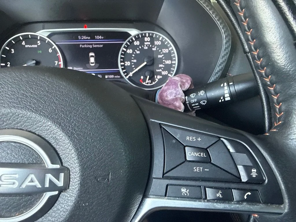 Used 2024 Blue Nissan SR image 9