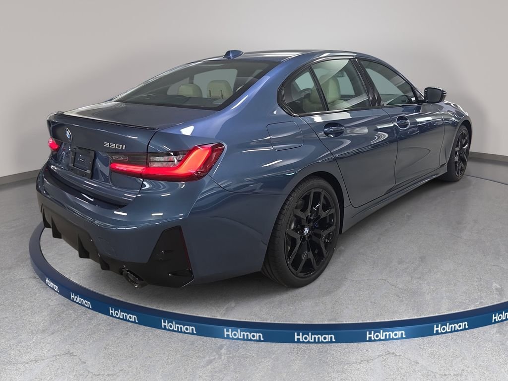 New 2026 Arctic Race Blue metallic BMW 330i image 4