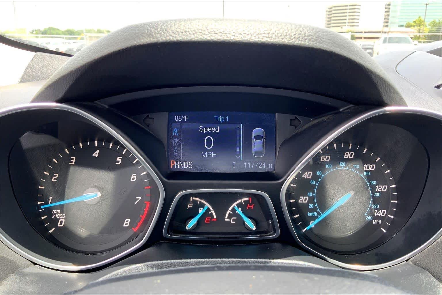 Used 2014 Sterling Gray Metallic Ford SE image 25
