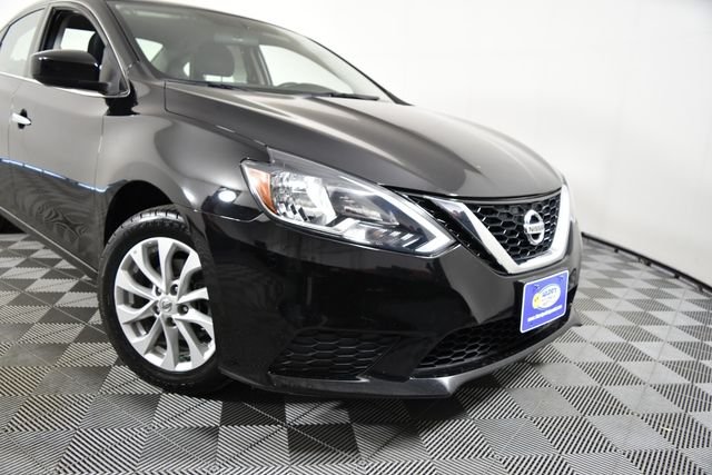 Used 2019 Nissan Sentra SV with VIN 3N1AB7AP8KY359076 for sale in Libertyville, IL