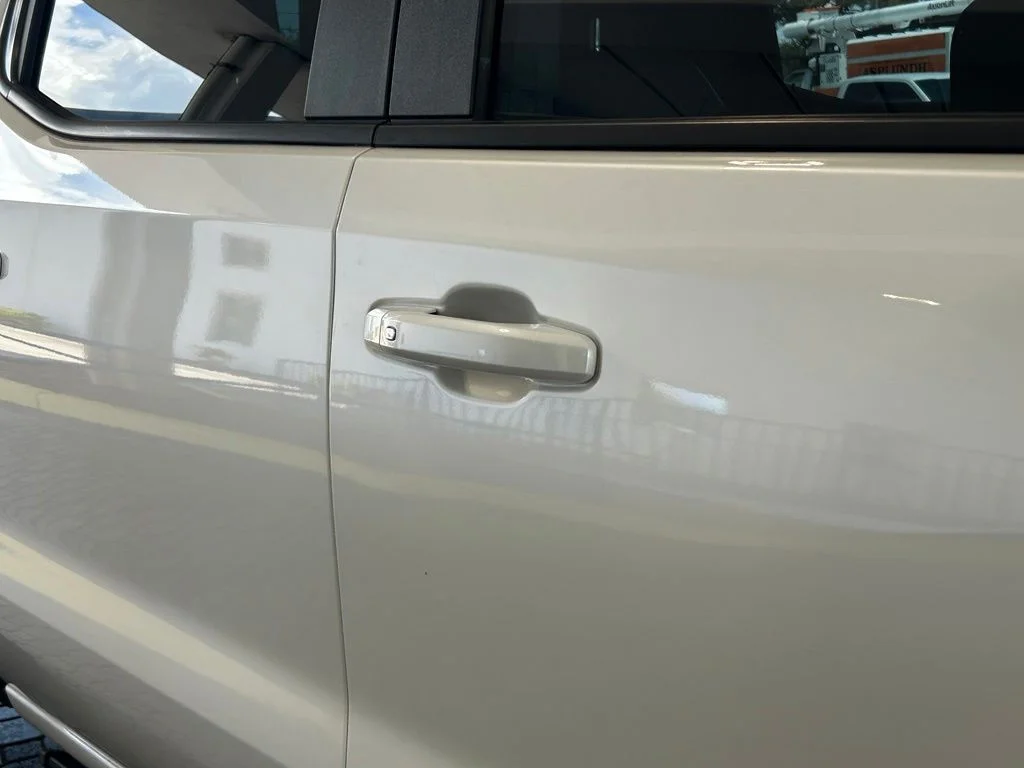 Used 2021 White Chevrolet RST image 21
