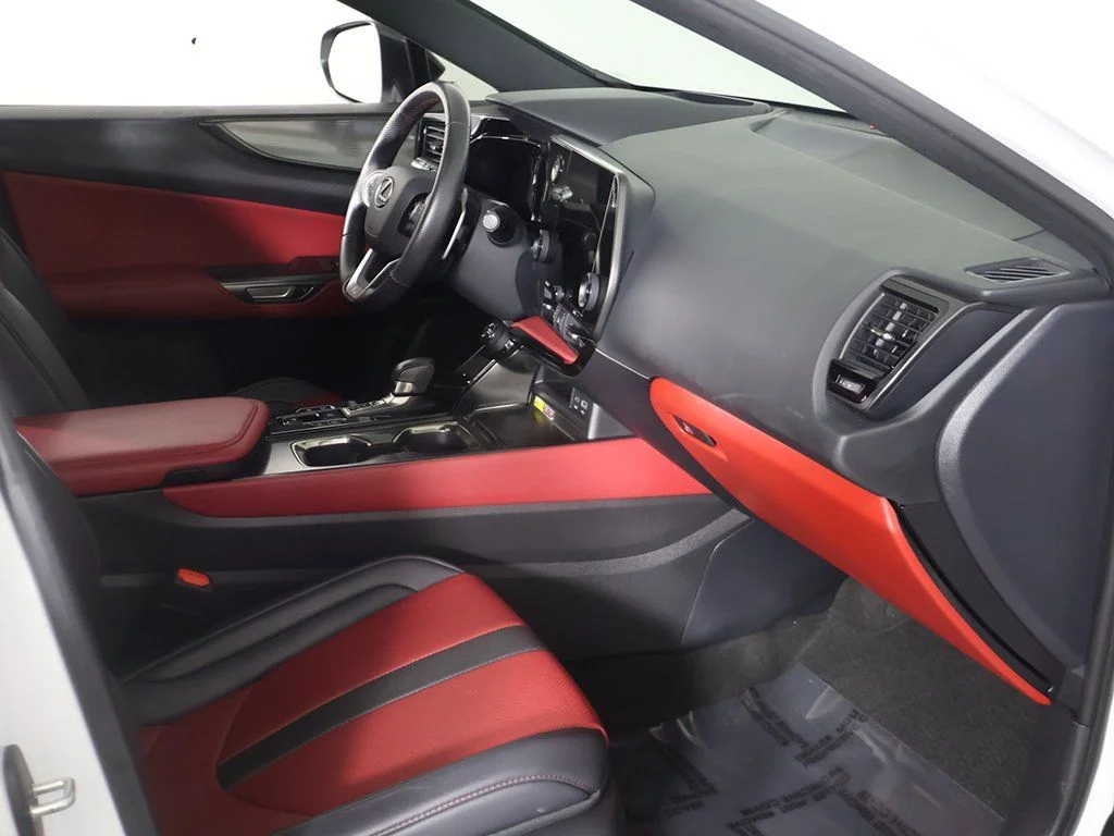 Used 2024 White Lexus 350 F SPORT Handling image 24