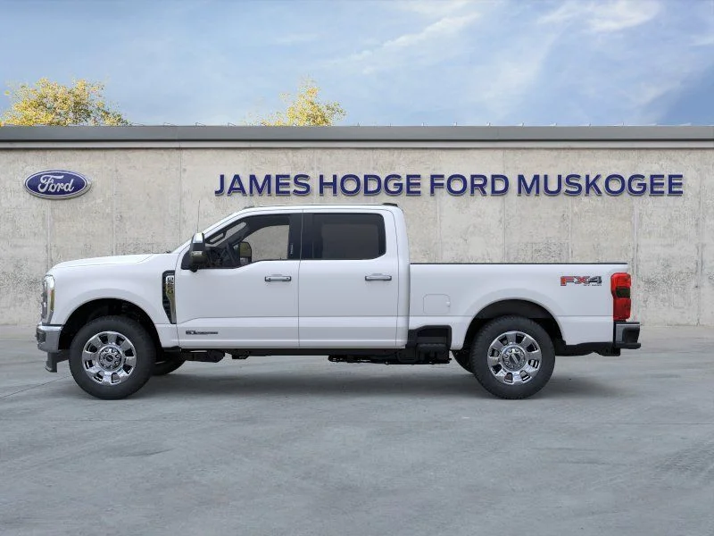 New 2026 Star White Metallic Tri-Coat Ford Lariat image 3