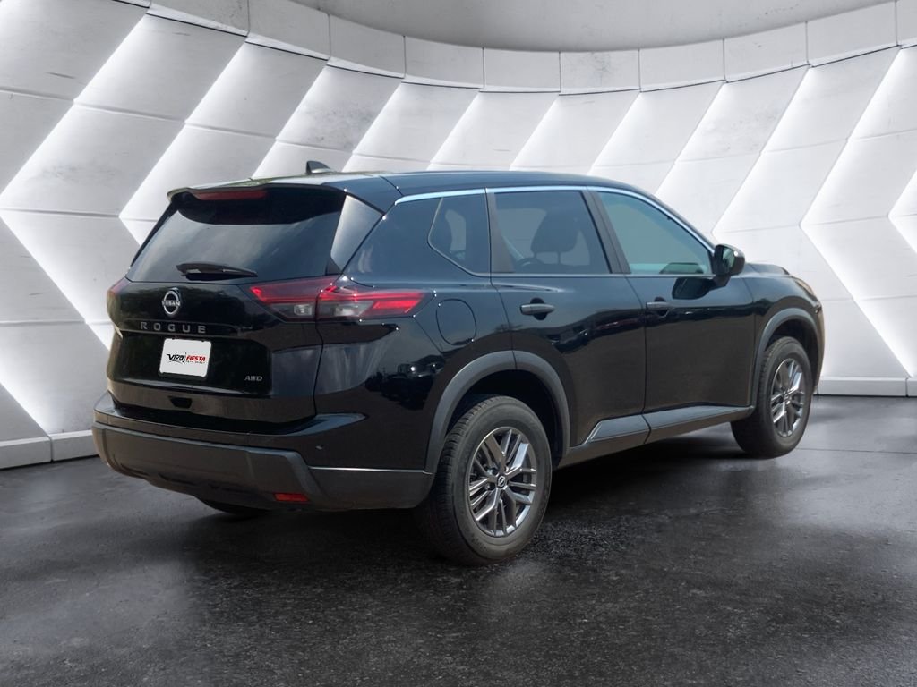 Used 2024 Black Nissan S image 4