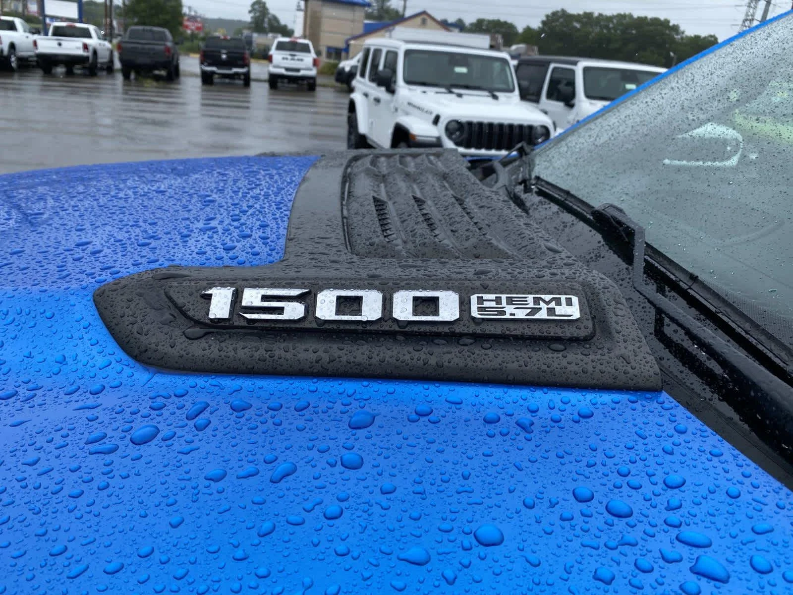 Used 2022 Hydro Blue Pearlcoat Ram Laramie image 11