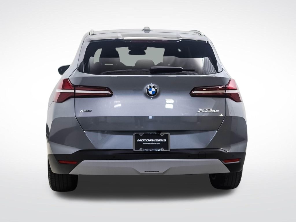 New 2026 Gray Metallic BMW 30 xDrive image 4