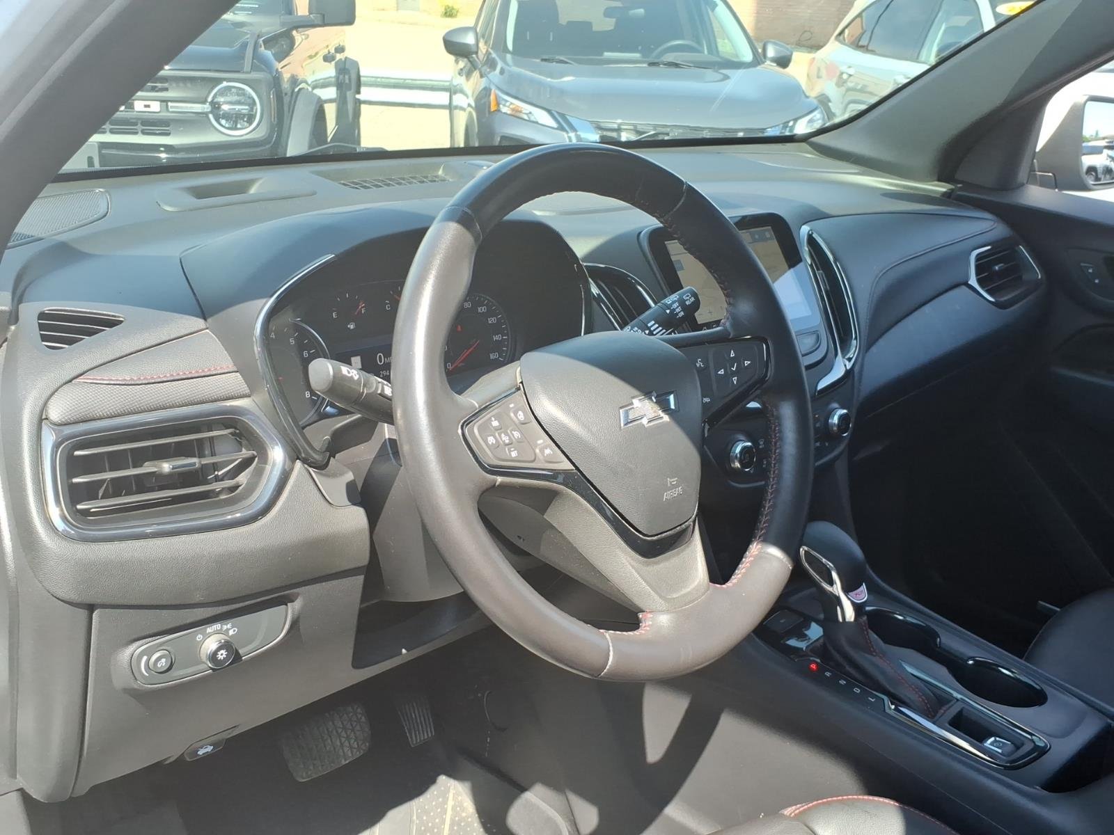 Used 2022 White Chevrolet RS image 7