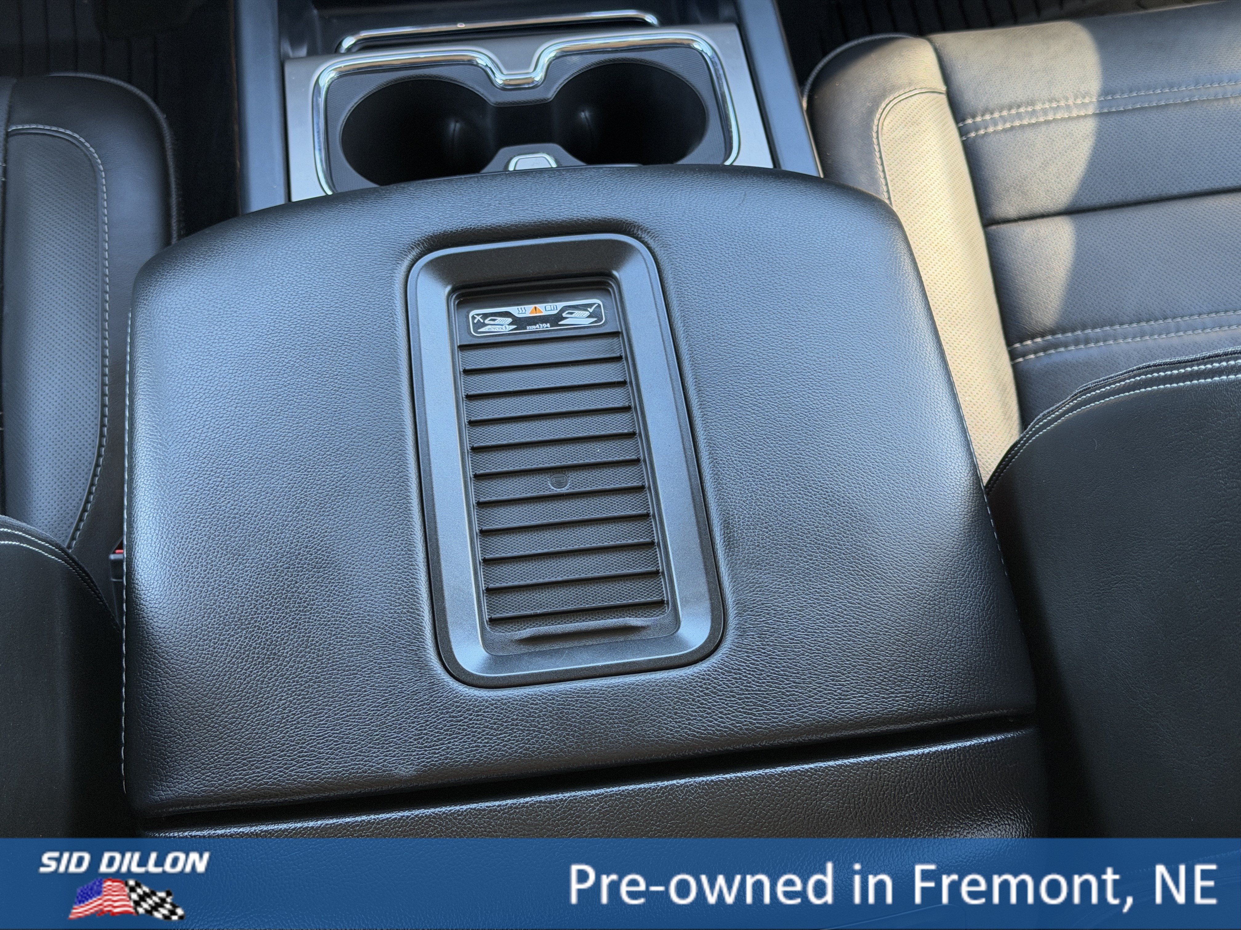 Certified Used 2018 WHITE FROST TRICOAT GMC Denali image 13