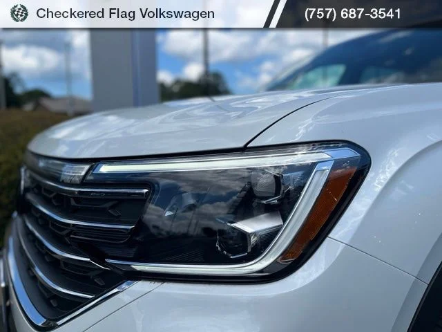 New 2026 White Volkswagen 2.0T SE image 12