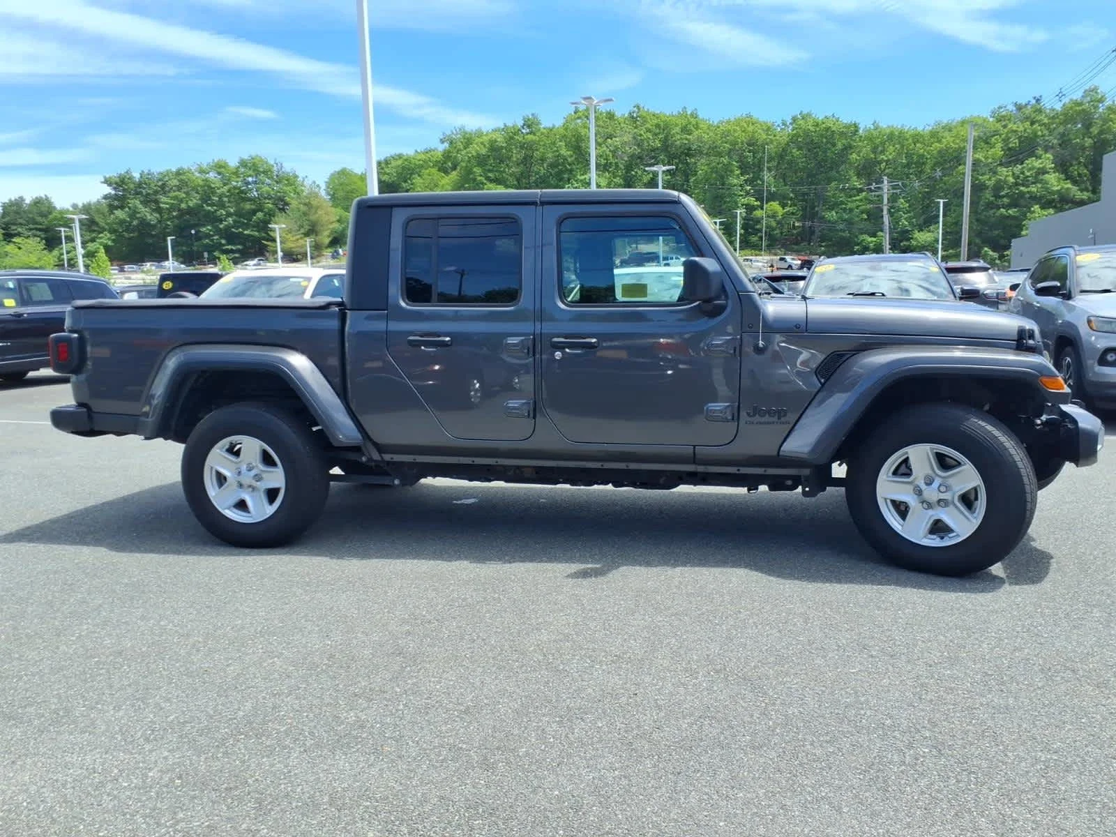 Certified Used 2022 Granite Crystal Met. Clear Coat Jeep Sport S image 6