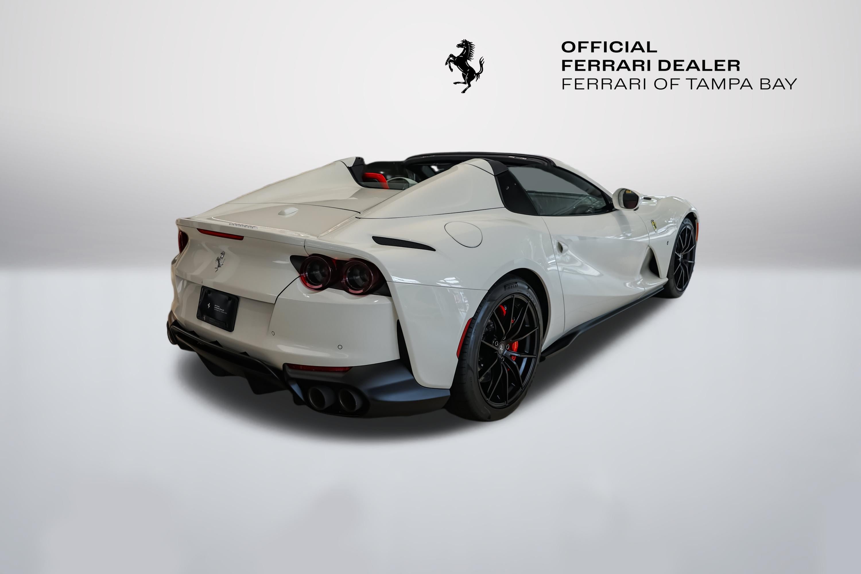 Used 2021 Bianco Avus Ferrari  image 5