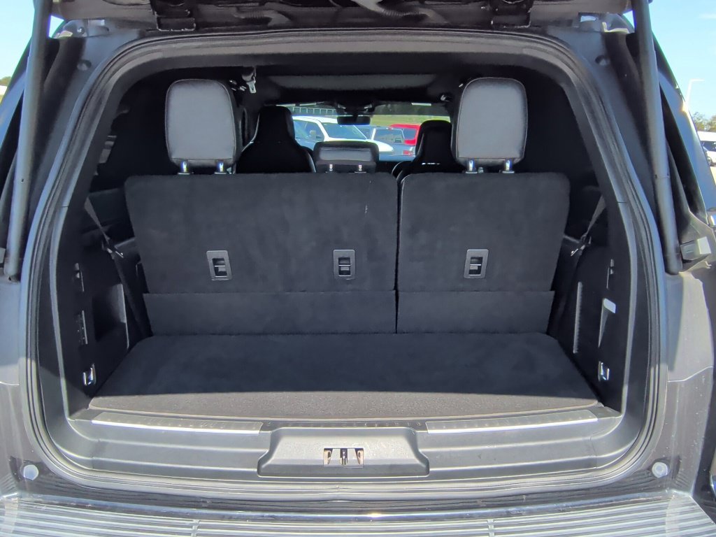Used 2020 Black Lincoln Reserve image 44