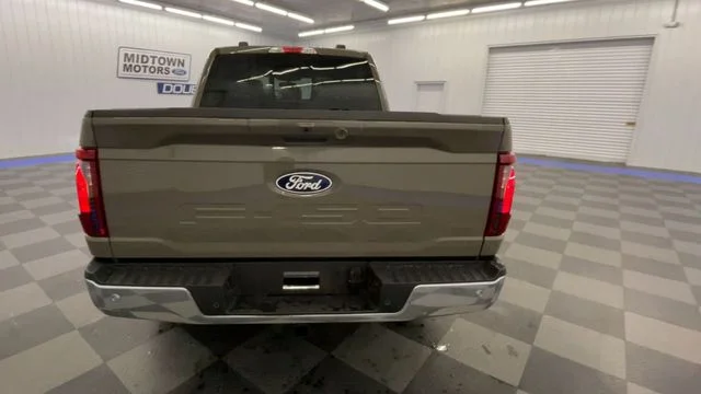 New 2026 Marsh Gray Ford XLT image 7