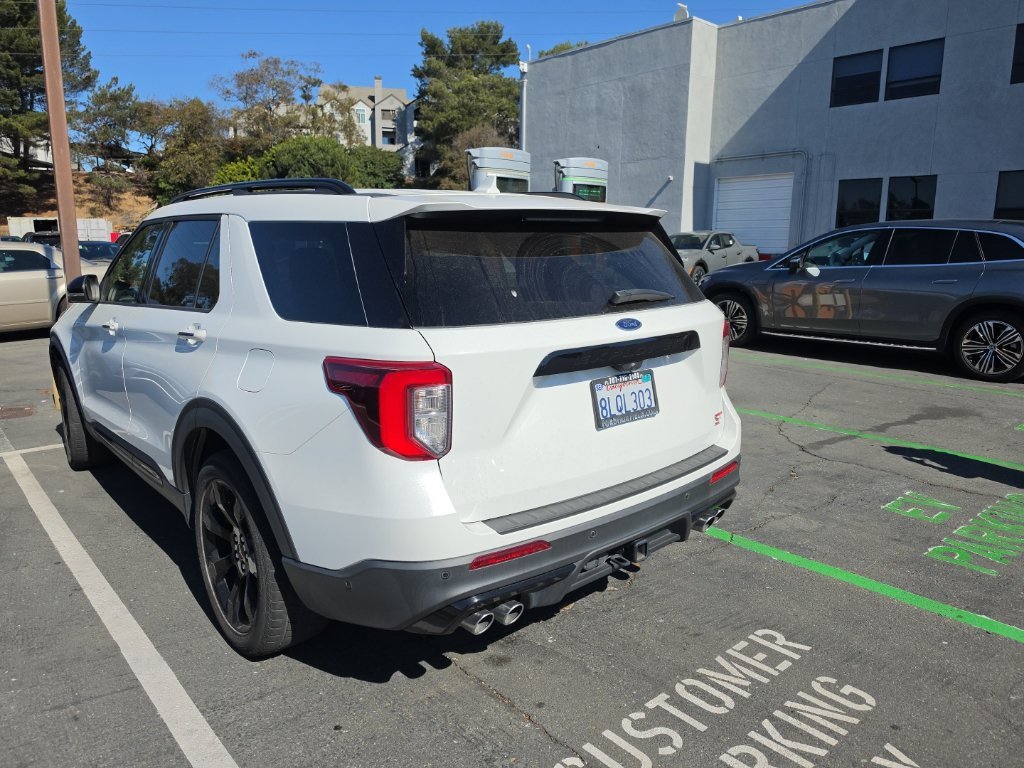 2020 Ford Explorer