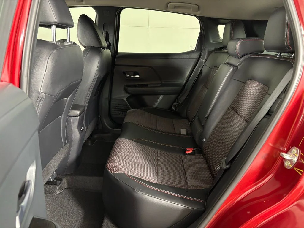 2026 Nissan KICKS SR - Photo 35