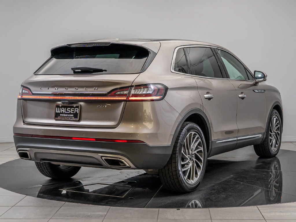 Used 2020 Iced Mocha Lincoln Reserve image 10