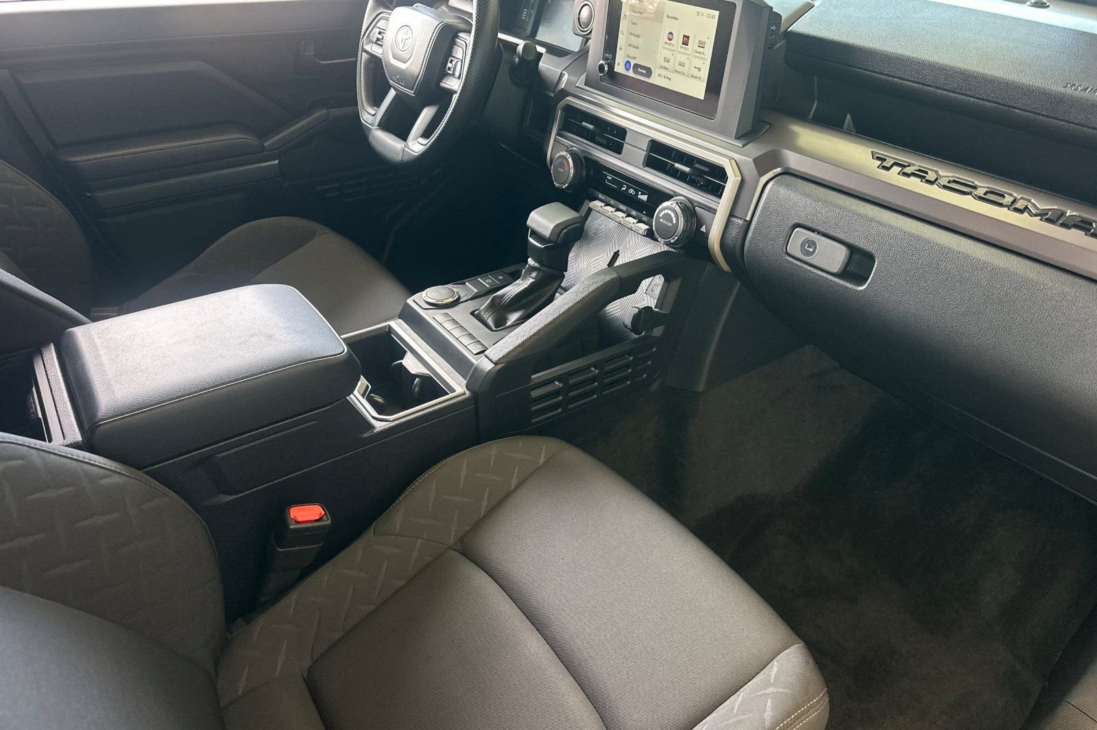 Used 2025 Underground Toyota SR5 image 15