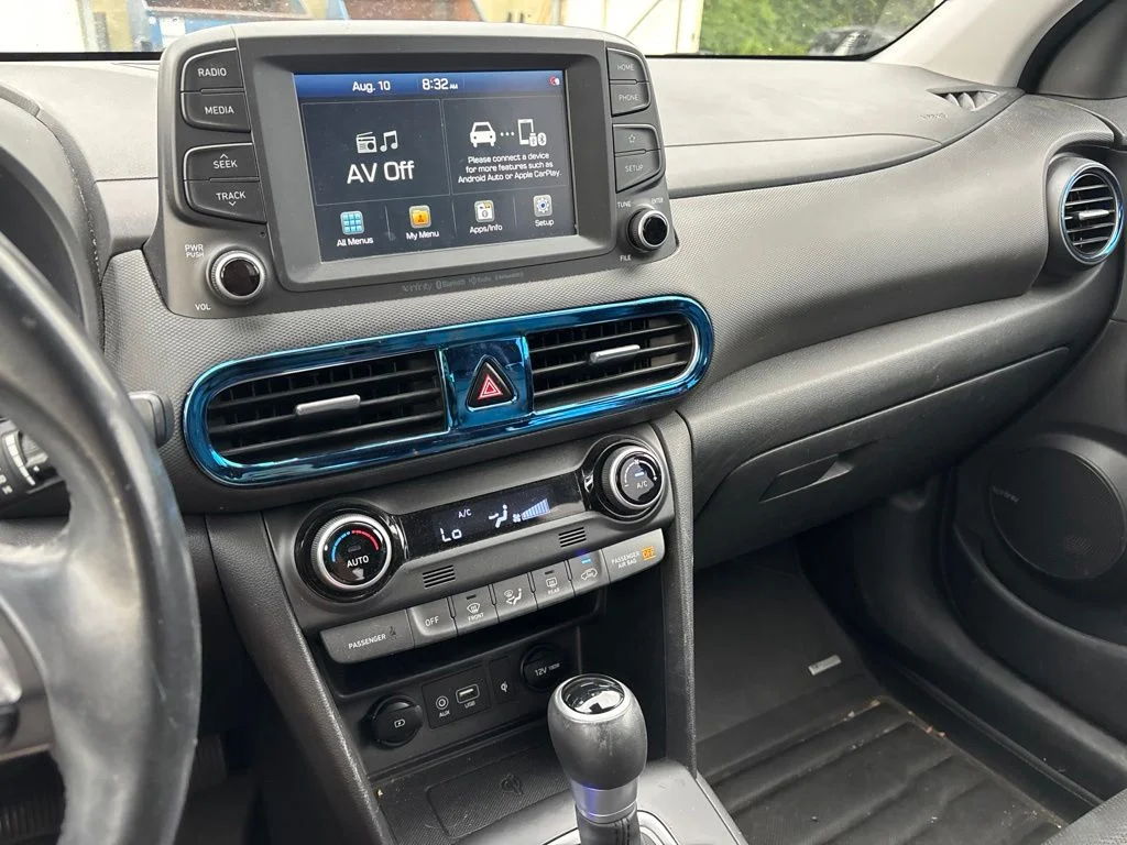 Used 2021 Surf Blue Hyundai Limited image 10