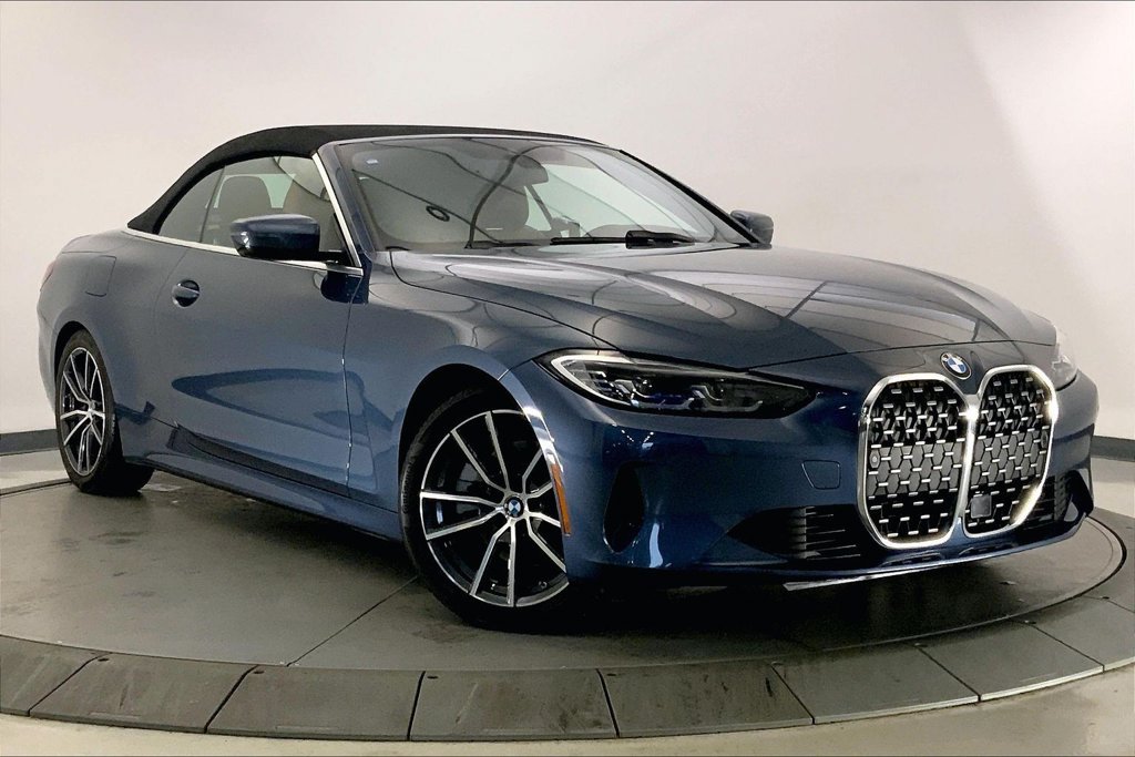 Used 2021 Arctic Race Blue Metallic BMW  image 1