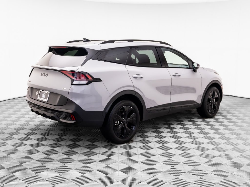 Used 2025 Gray Kia X-Line image 7