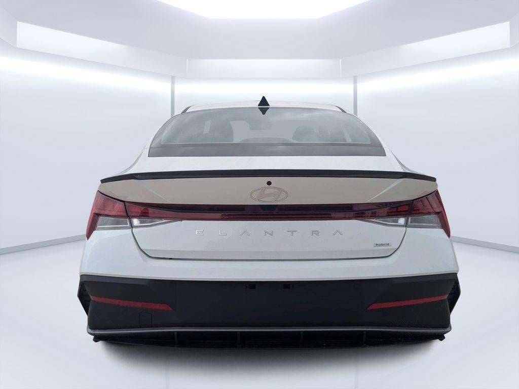 New 2026 White Hyundai SEL Sport image 4