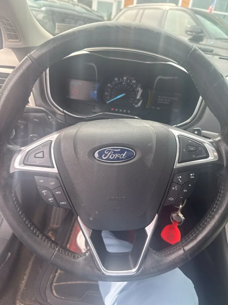 Used 2016 Silver Ford SE image 6